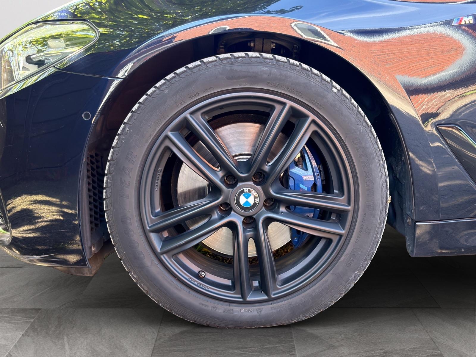 BMW 530d M Sport ACC|PANO|AHK|HEAD-UP|LED|NAVI|SHZ