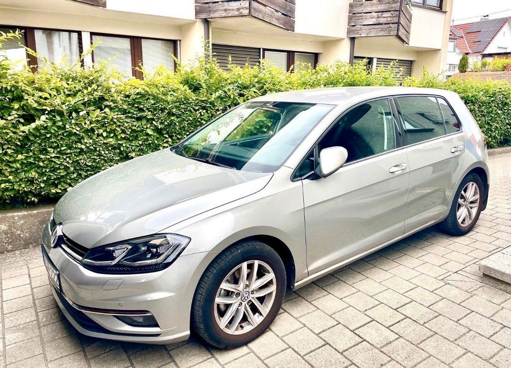 Image of Volkswagen Golf