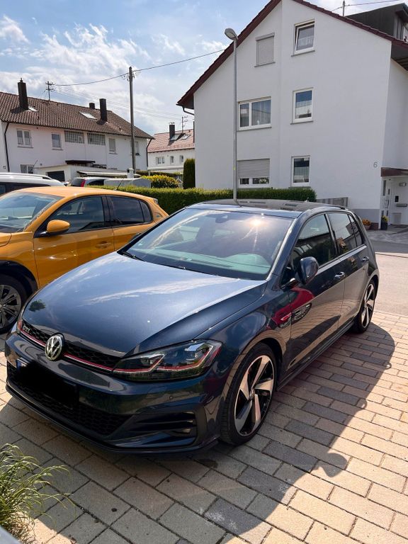 Image of Volkswagen Golf