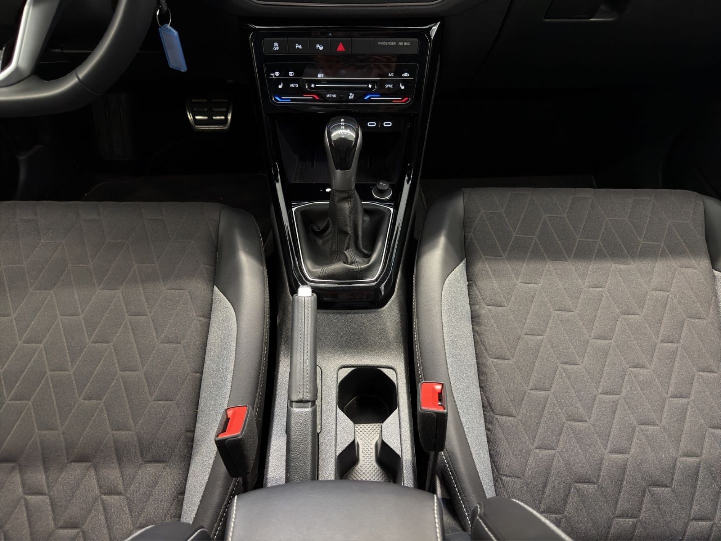 Volkswagen T-Cross - Bild 13