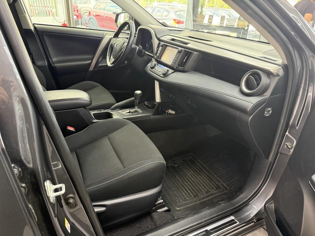 Toyota RAV4 2.5 Hybrid Team D, 1.Hd., LED, Navi, Kamera