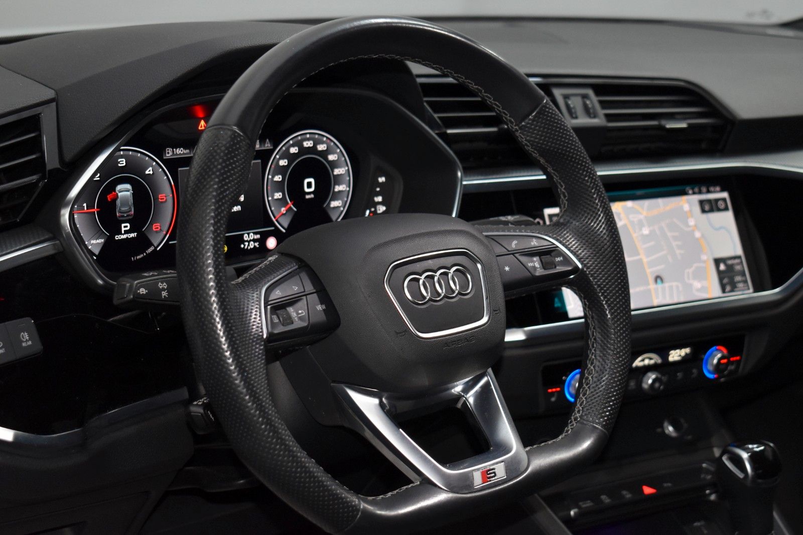 Fahrzeugabbildung Audi Q3 40TDI quattro S line Alcantara,B&O,Kamera,LED