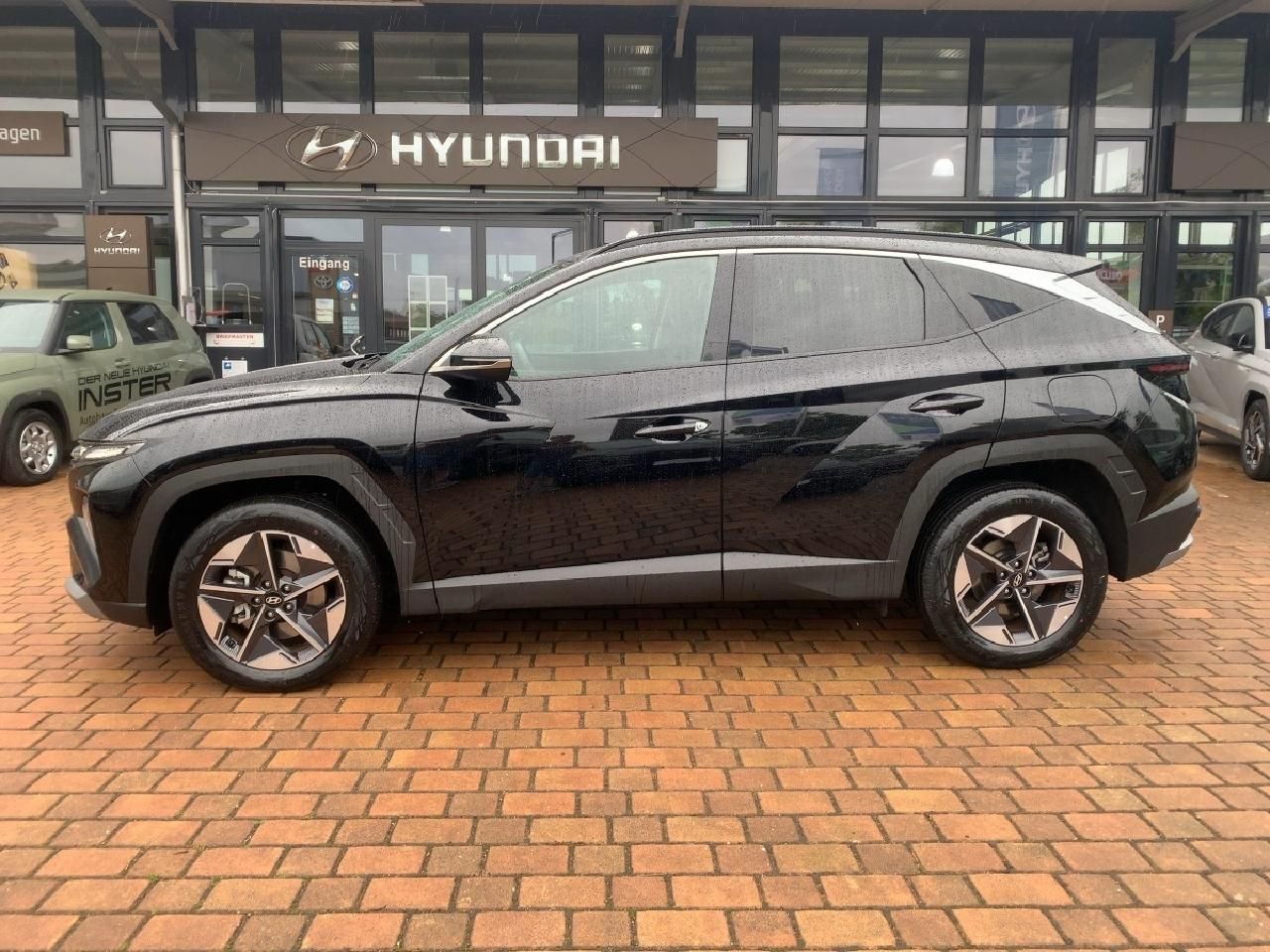 Fahrzeugabbildung Hyundai TUCSON Trend Hybrid 2WD + Design-Paket*