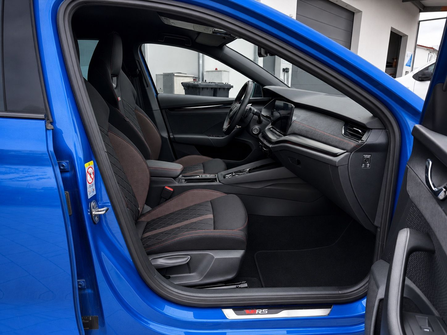 Skoda Octavia Combi RS First Edition LED NAVI KAMERA foto 10