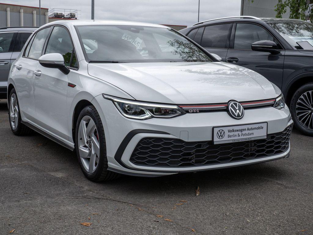 Volkswagen Golf VIII 2.0 TSI DSG GTI App-Connect Telefon
