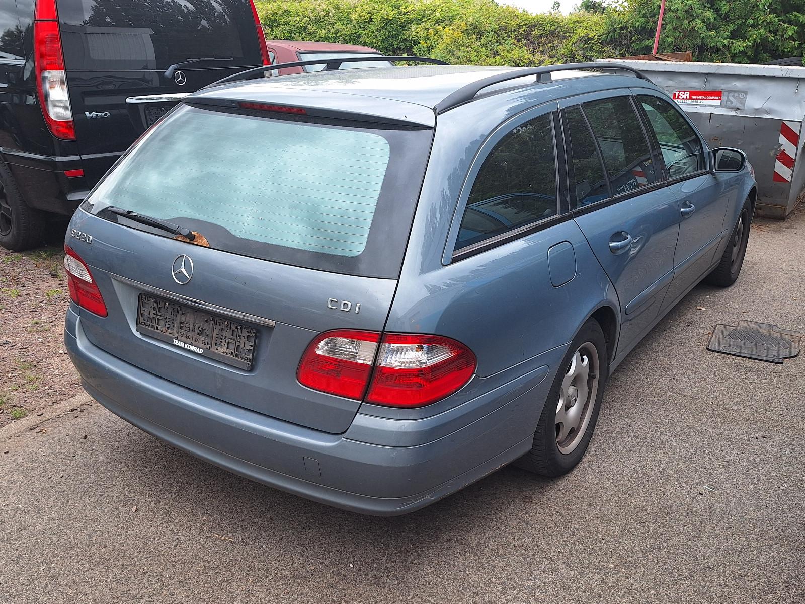 Mercedes-Benz E 220 T CDI Classic