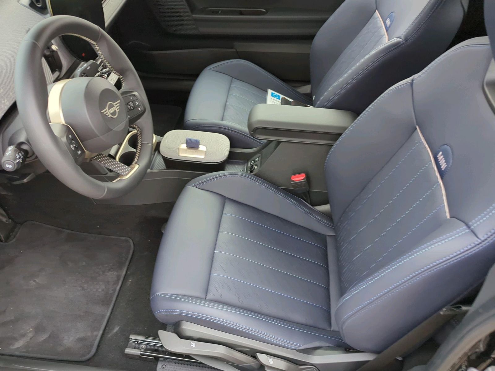 MINI Cooper Cabrio - Bild 11