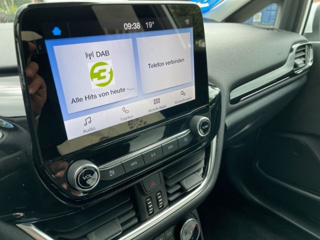 Fahrzeugabbildung Ford Fiesta 1.0 EcoBoost M-Hybrid, Titanium, Klimaanl