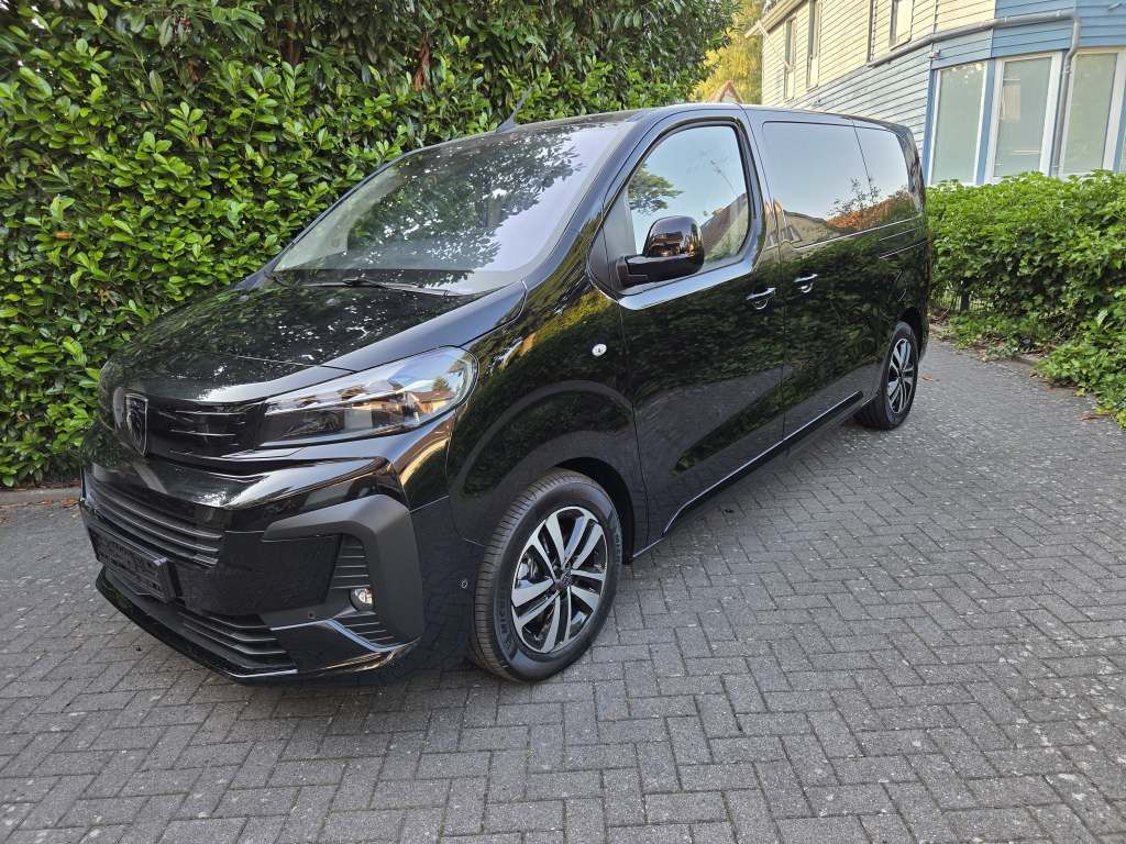 Image of Peugeot Traveller