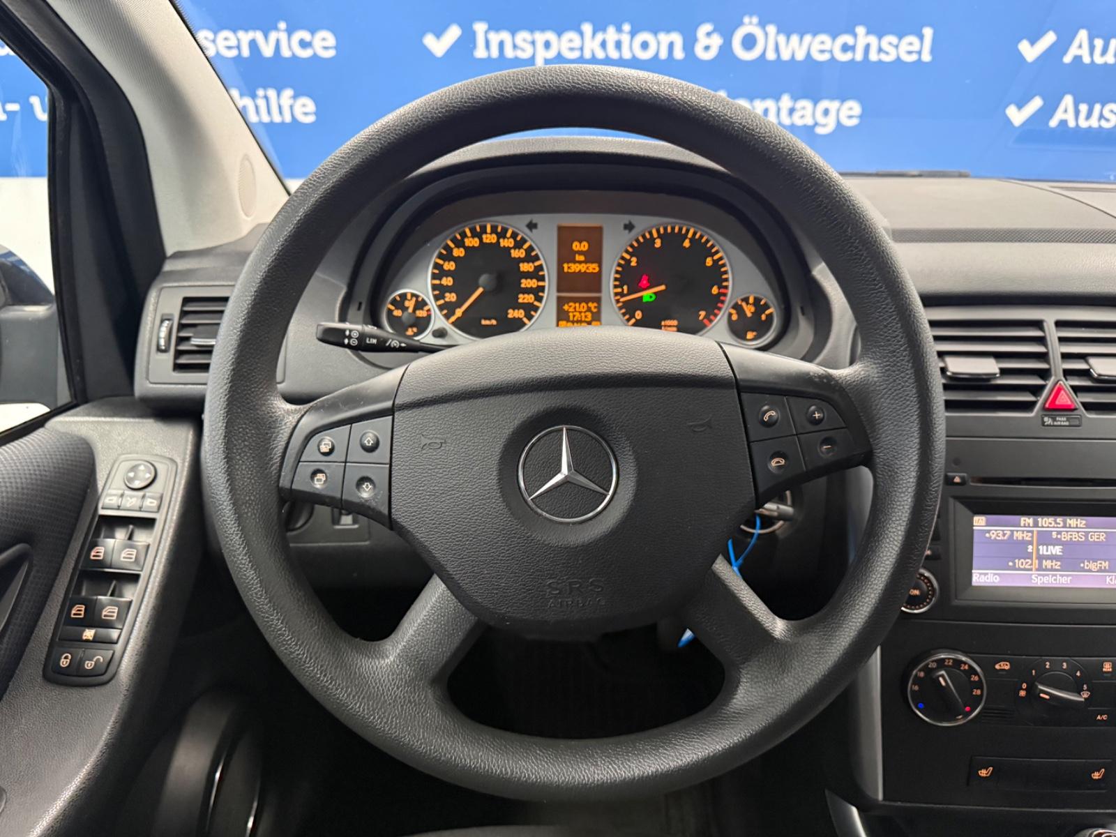 Mercedes-Benz B170 2009 — photo 17