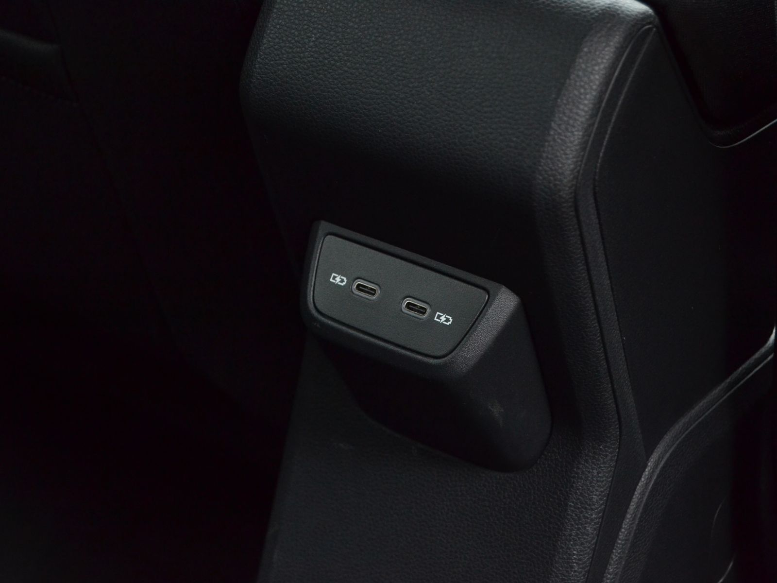 Polo 1.0 Life LED/RFK/APP-CONNECT/PDC/KLIMA/SHZ/