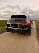 Porsche Cayenne Turbo Approved Garantie bis 2027 - Porsche Cayenne Gebrauchtwagen in Stuttgart