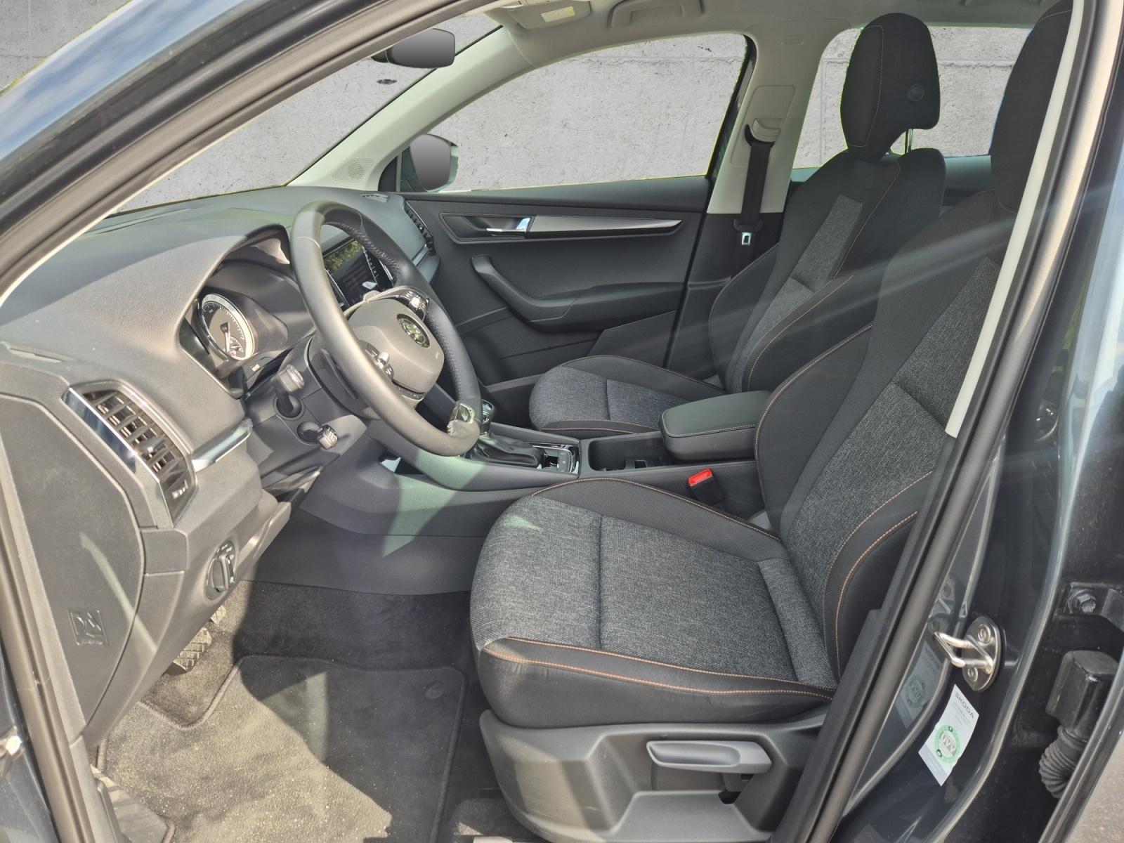 Skoda Karoq 1.5 TSI DSG CLEVER +AHK +LED +ACC +RKAM +N