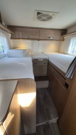 Carado V337 MJ20*Lastenträger*Solar*SAT
