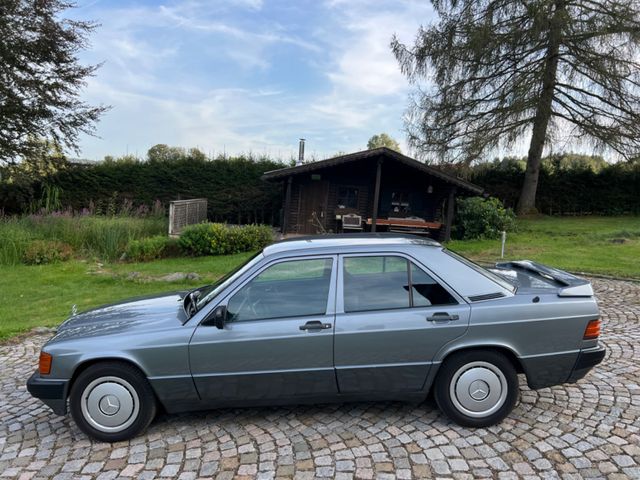 Mercedes-Benz 190 2,5 D rostfrei, Schaltgetriebe, 2-Hd!