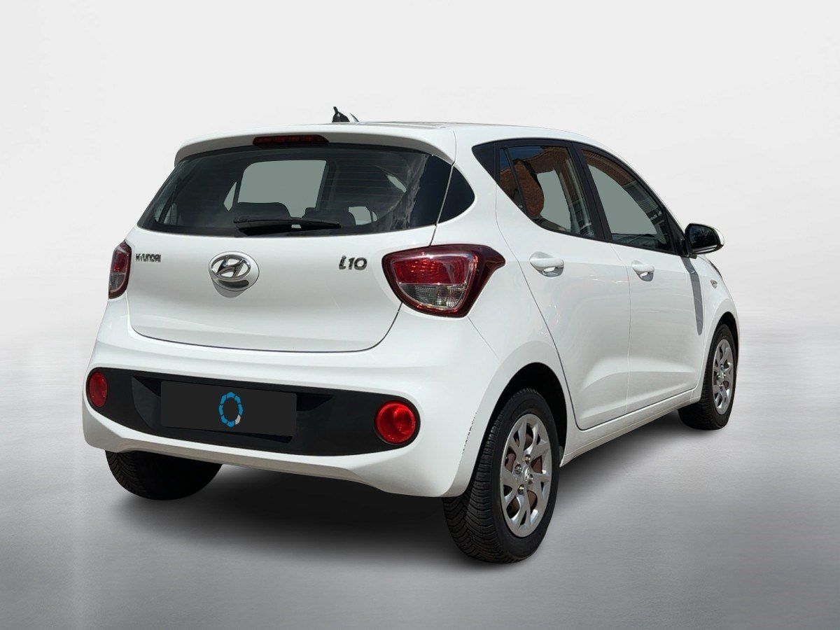 Fahrzeugabbildung Hyundai i10 | Standheizung