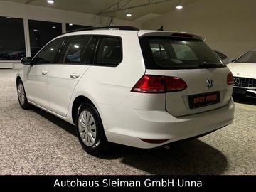 Volkswagen Golf - 4