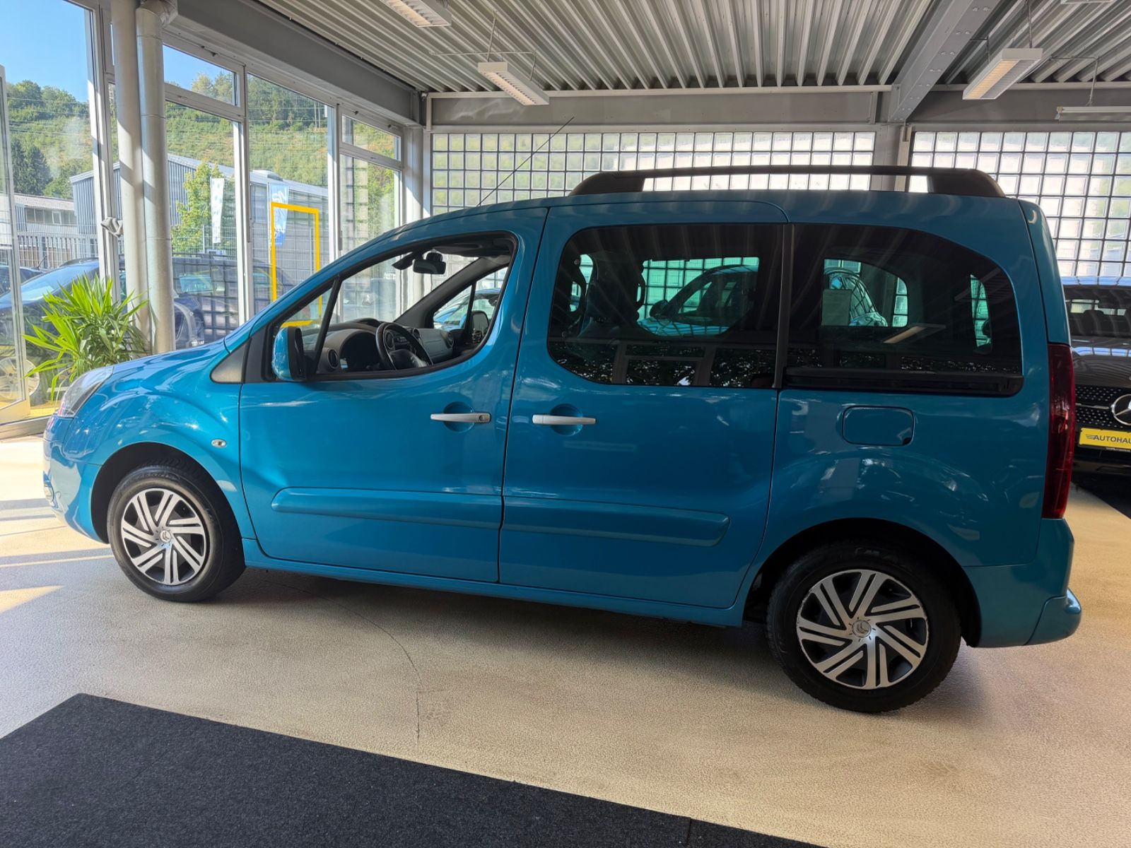 Fahrzeugabbildung Citroën Berlingo Kombi Selection*1. Hand