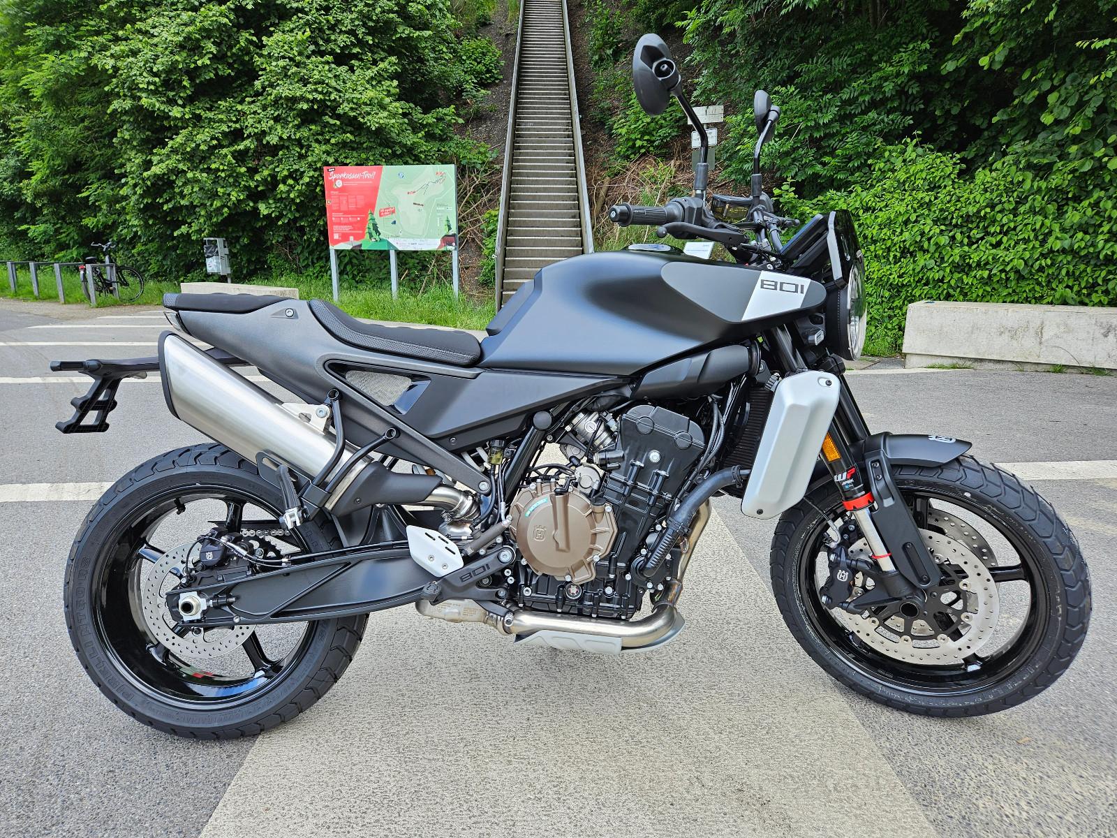 Husqvarna Svartpilen 801 MY2024 0% Finanzierung