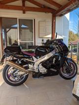 Yamaha YZF 750 R - YAMAHA YZF 750 R