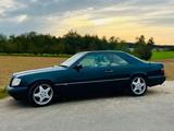 Mercedes-Benz E 320 Coupé - Mercedes-Benz 320: Coupe
