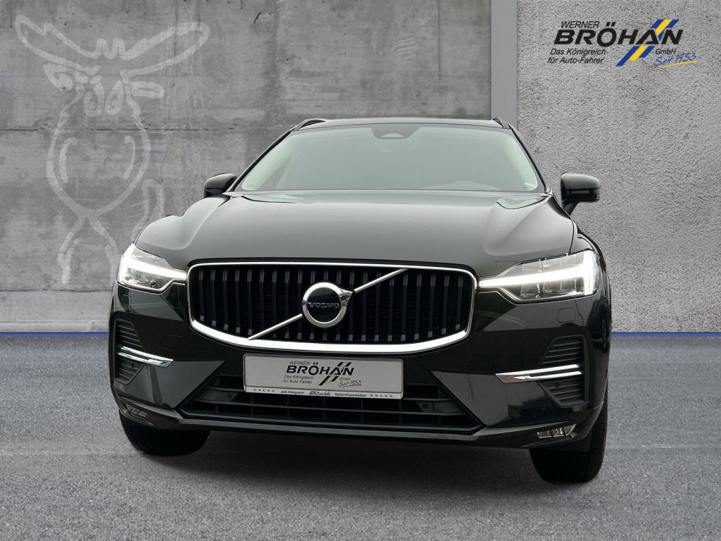 Fahrzeugabbildung Volvo XC60  B4  DIESEL  FWD  AT  MOMENTUM PRO