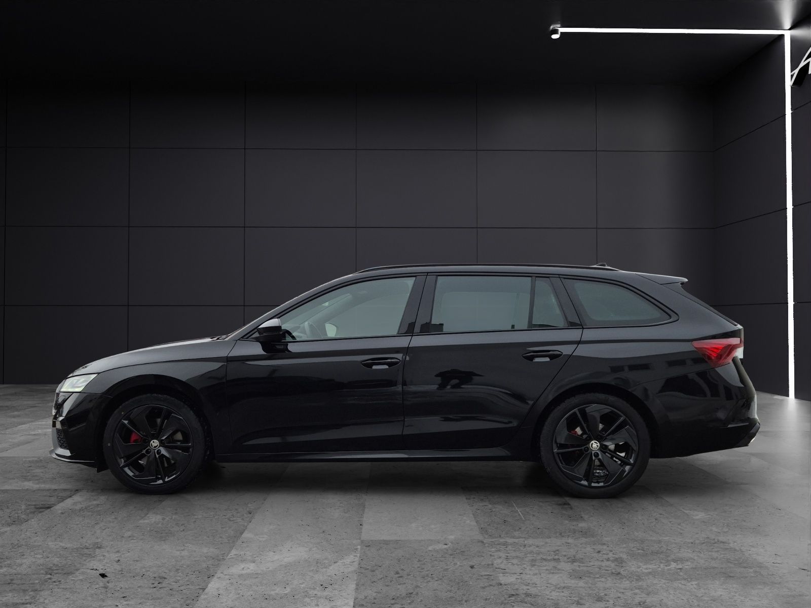 Fahrzeugabbildung SKODA Octavia Combi TDI RS DSG 4x4 Matri Navi AID HUD