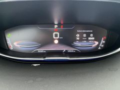 PEUGEOT 3008 GT-Line, ESP,NAVI,LED,LEDER,SHZ,AHK,PANO PEUGEOT 3008 GT-Line, ESP,NAVI,LED,LEDER,SHZ,AHK,PANO