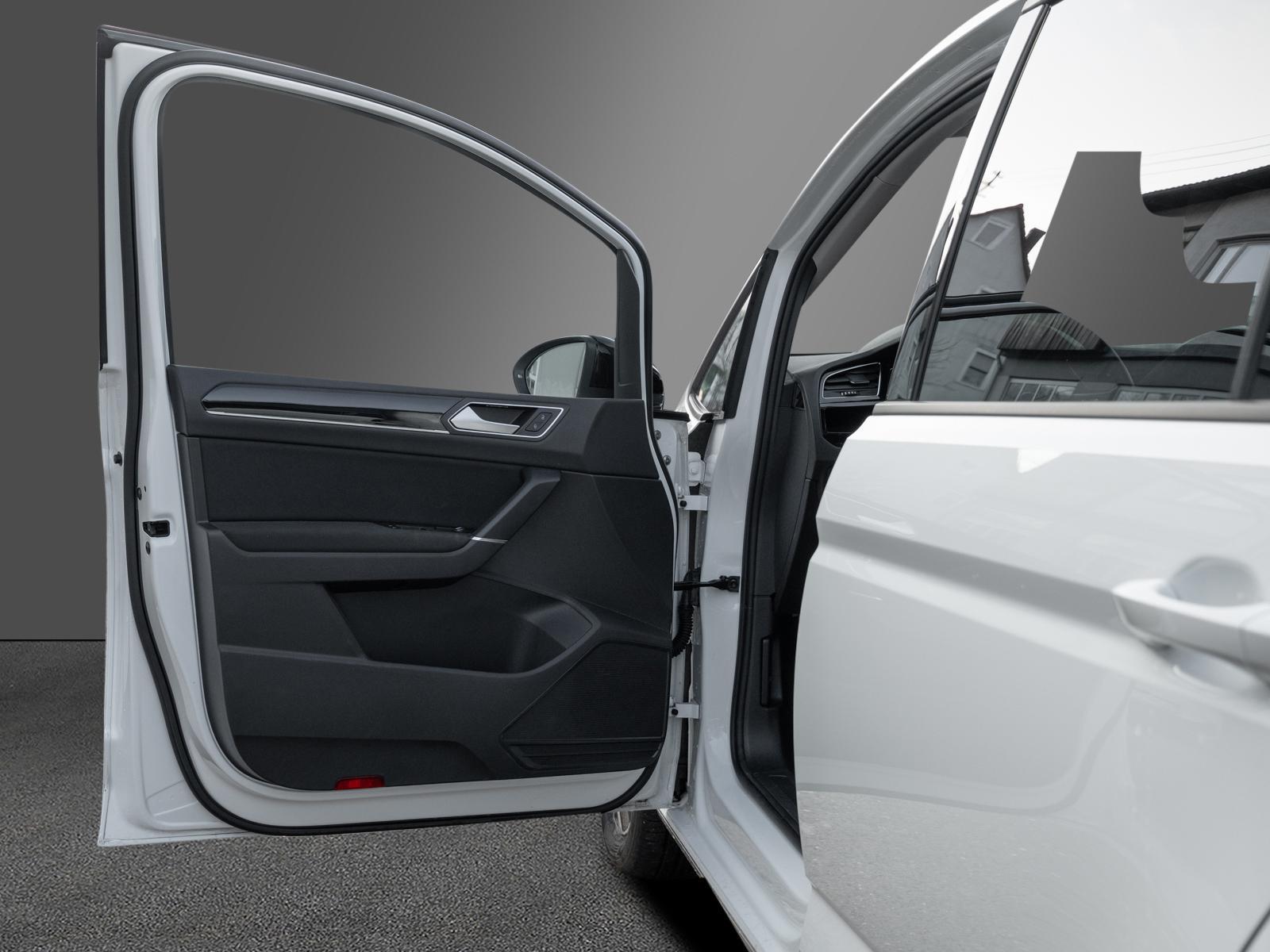 Volkswagen Touran Highline Family AHK Design-Pak BlackStyle, миниатюра 24