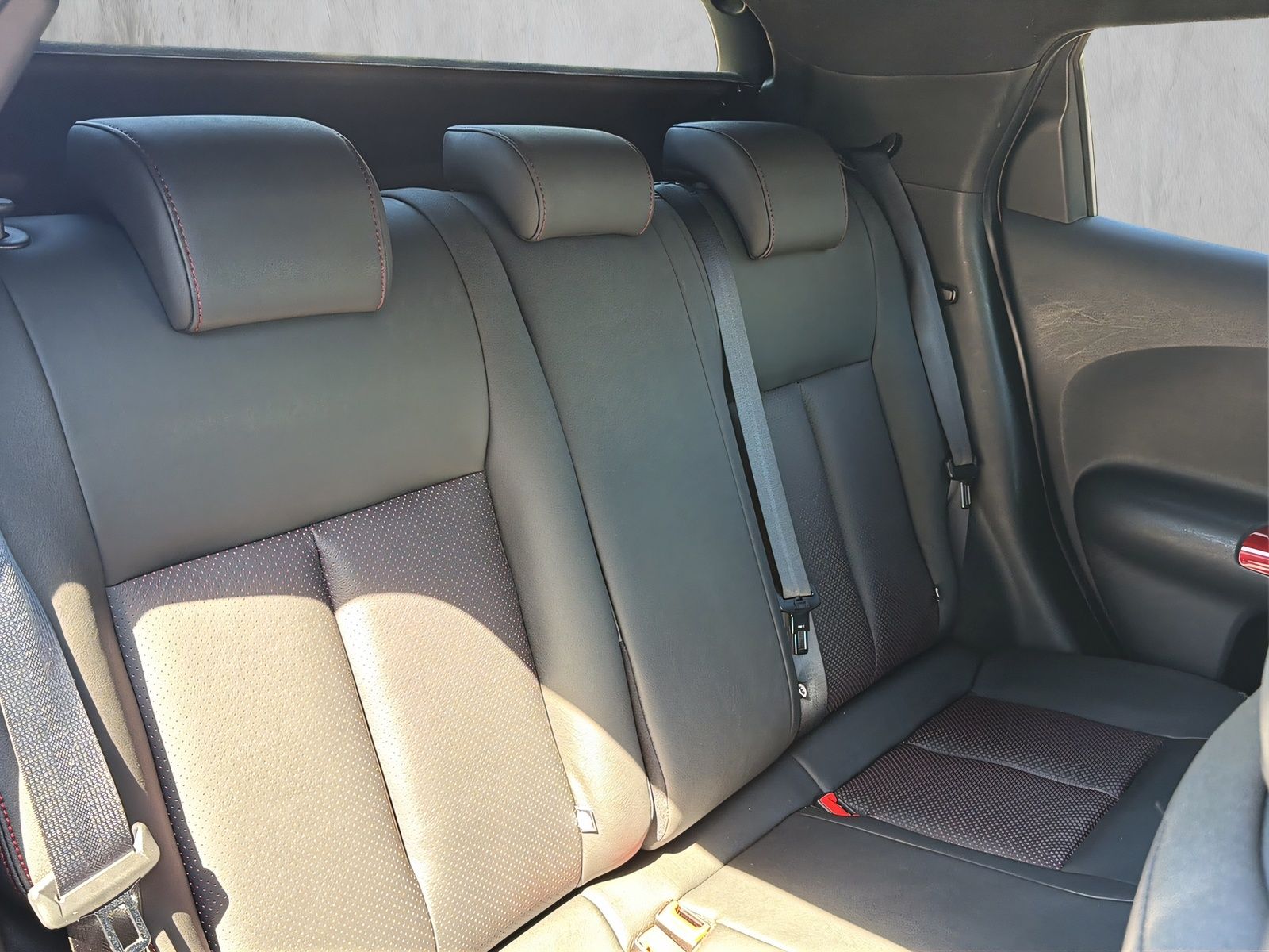 Fahrzeugabbildung Nissan Juke 1.2 16V TEKNA LEDER 360° KAMERA DAB NAVI