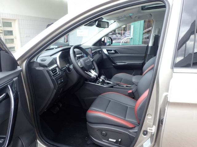 Fahrzeugabbildung DFSK Forthing 3 1.5L Turbo El. Panodach Leder ACC El.