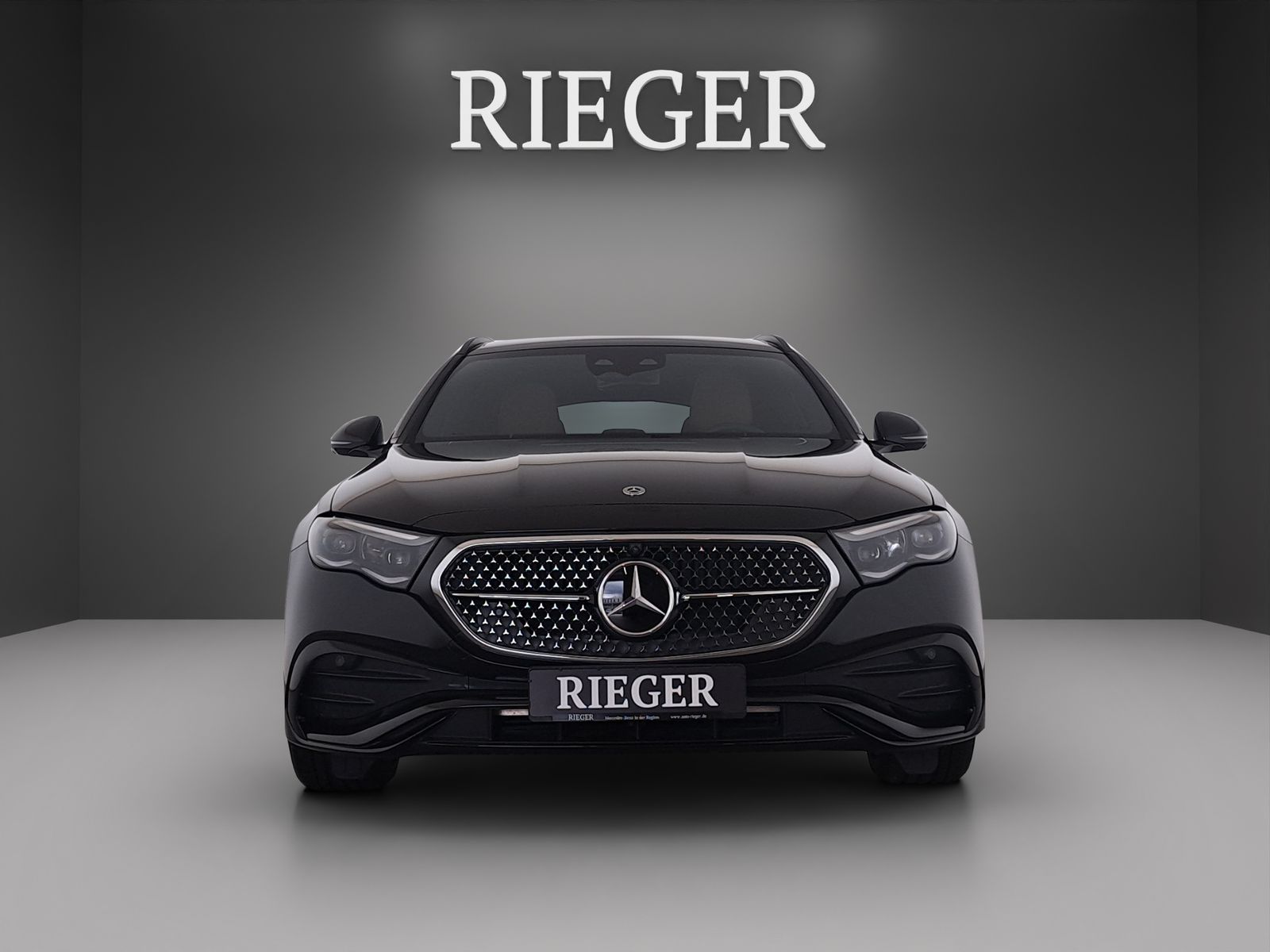 Mercedes-Benz E 300 T e Edition AMG*Pano*AHK*NIGHT*Led. Braun* imagem 2