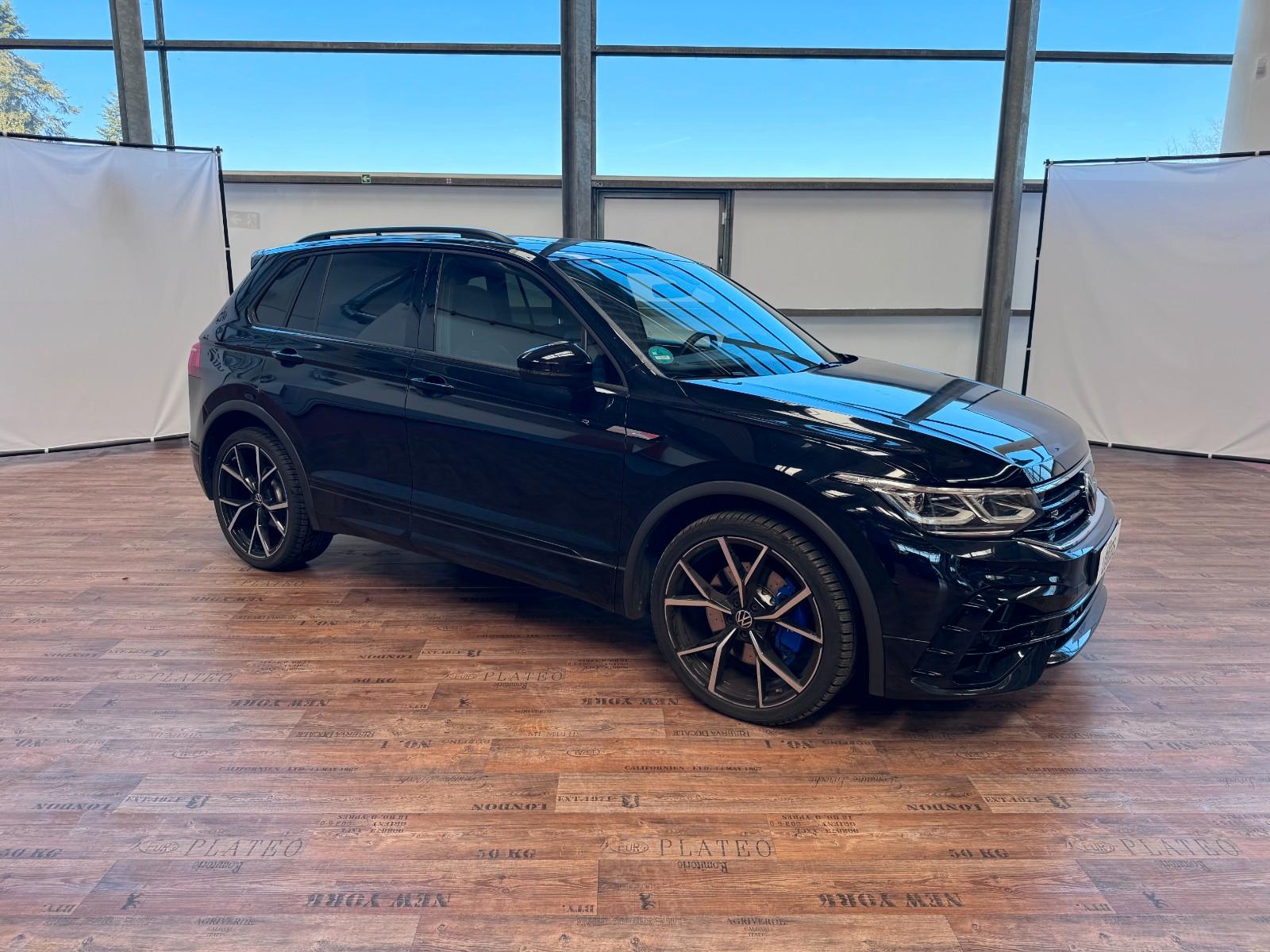 Volkswagen 4Motion DSG Black Style Nappa Pano