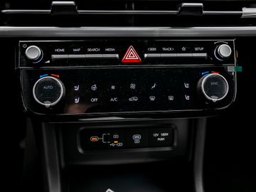 Hyundai Tucson 1.6 Prime Mild-Hybrid 4WD Leder Kamera