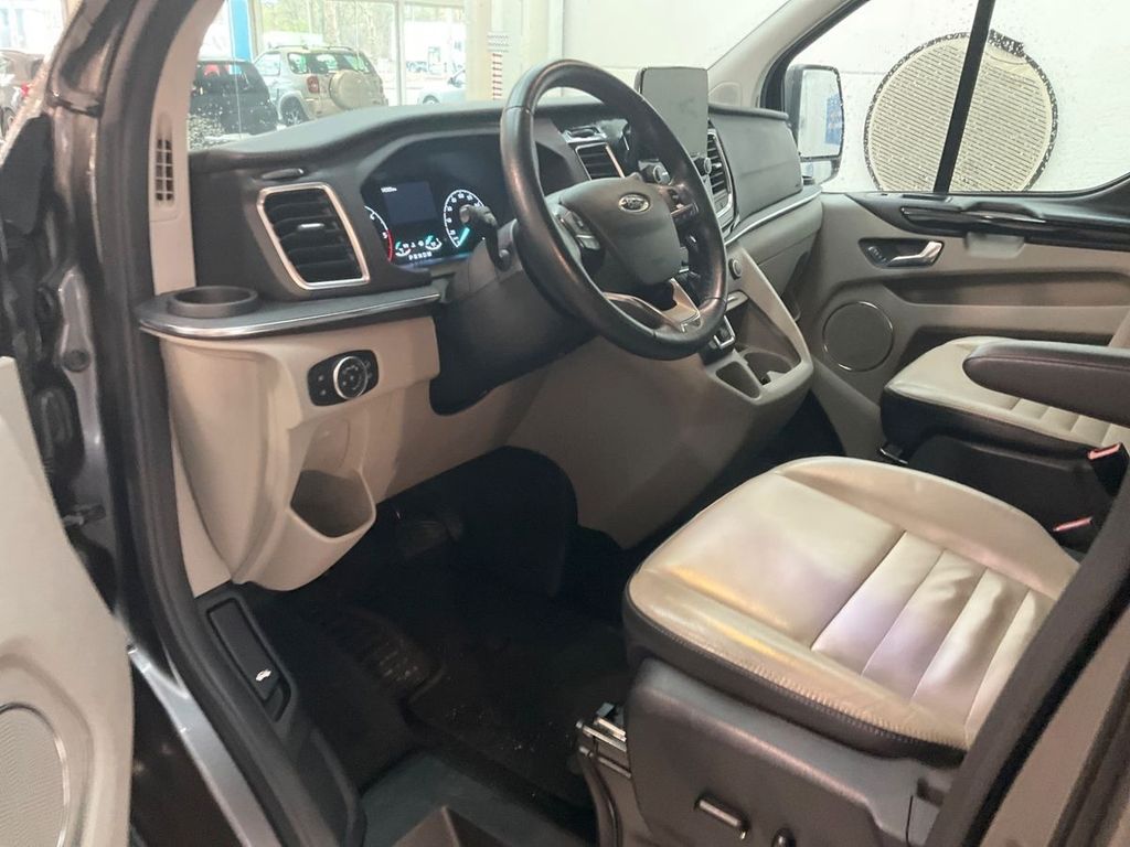 Image of Ford Tourneo Custom
