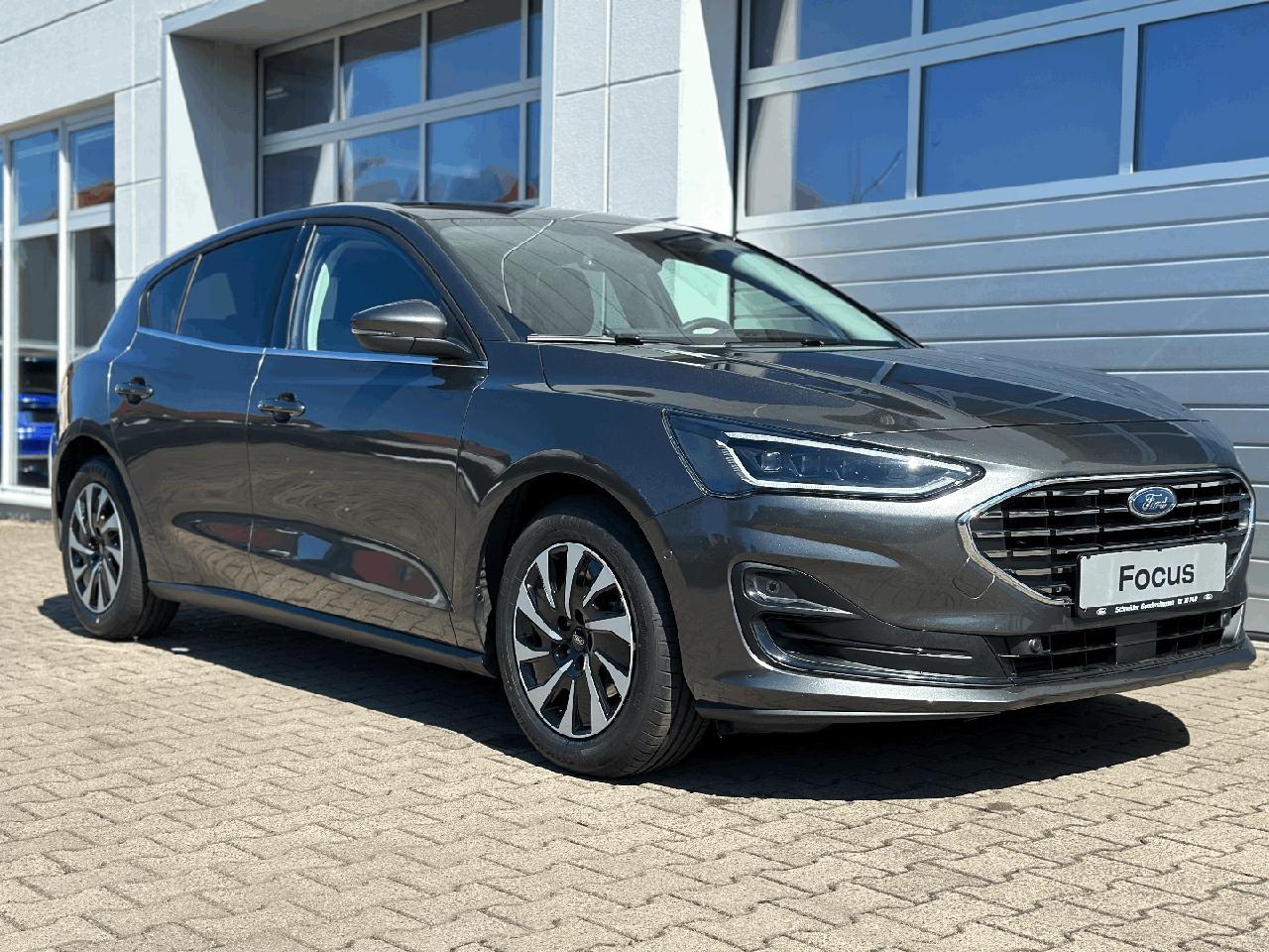 Ford Focus Limousine*Titanium X*MatrixLED*WinterPkt*