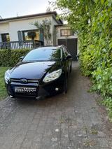 Ford Focus 1,0 EcoBoost 74kW Ambiente Turnier Amb... - Ford Focus: Ambiente