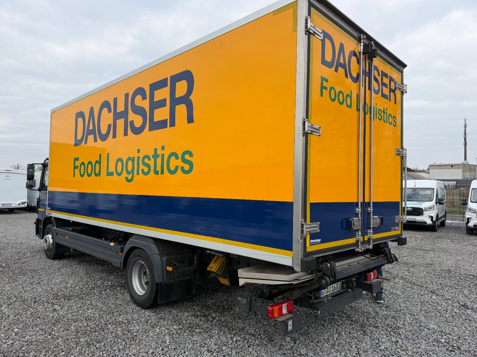 Fahrzeugabbildung Mercedes-Benz Atego 1524 Tiefkühler Thermo King LBW