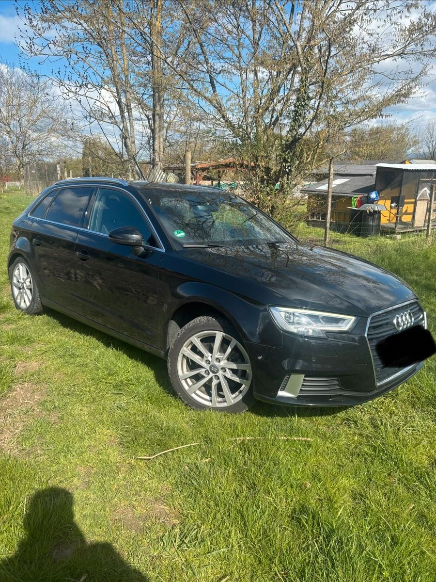 AUDI Audi A3 S-tronic
