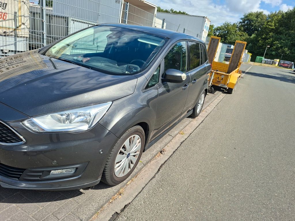 Image of Ford Grand C-Max