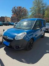 Opel Combo Tour 1.6 Diesel 5-Sitzer AHK Kl... - Opel Combo: Tour