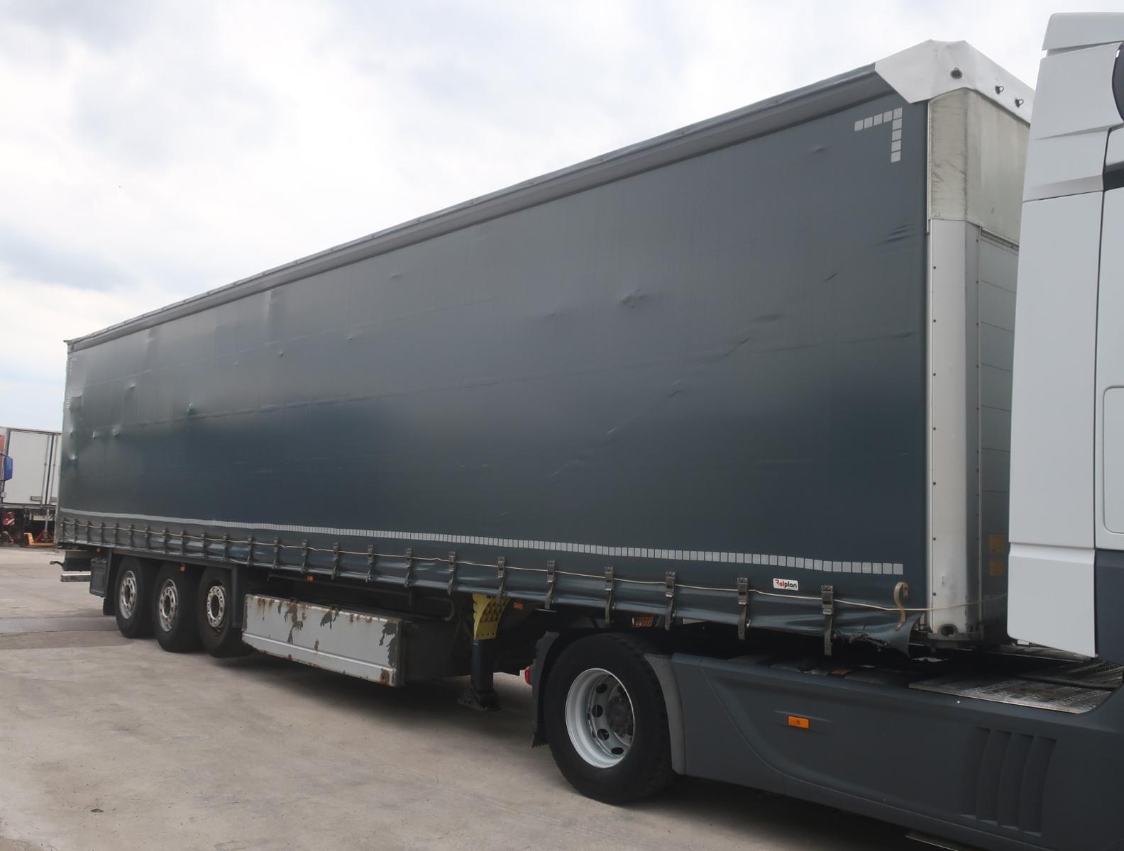 Schmitz Cargobull ca 92 m3 Schiebeplane Liftachse Code XL