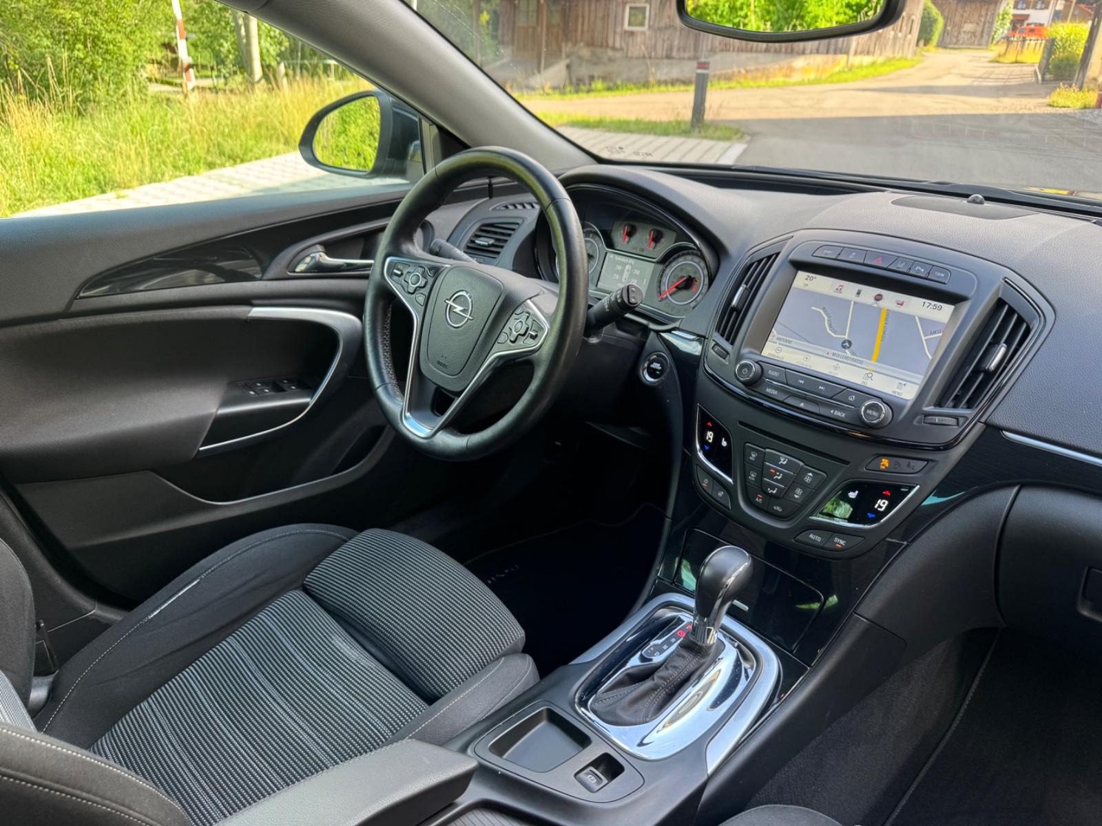 Opel Insignia 2015 — photo 9