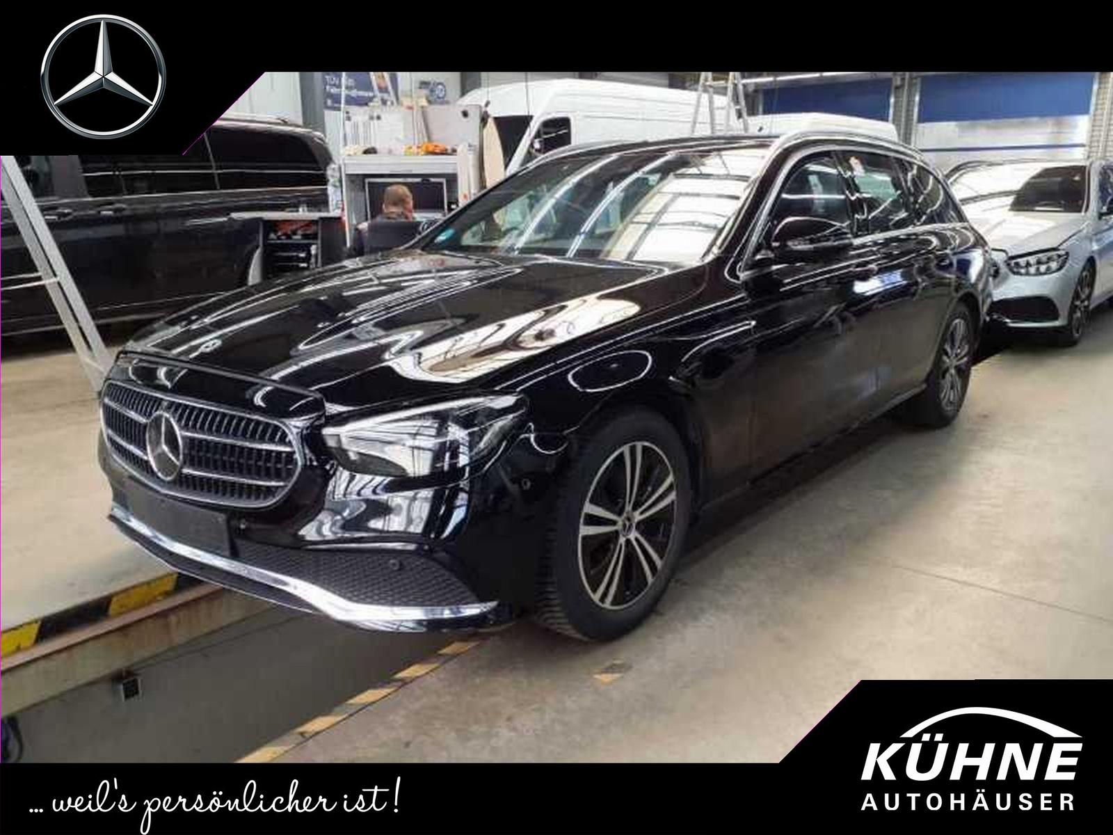 Mercedes-Benz E 220 T d Avantgarde Panorama+Distronic+360°+AHK