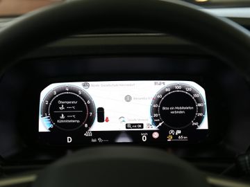 Volkswagen Caddy Maxi 1.5TSI DSG NAVI ACC ROLLSTUHLRAMPE