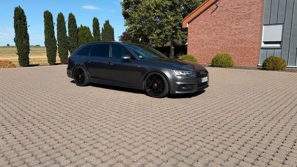 Image of Audi A4