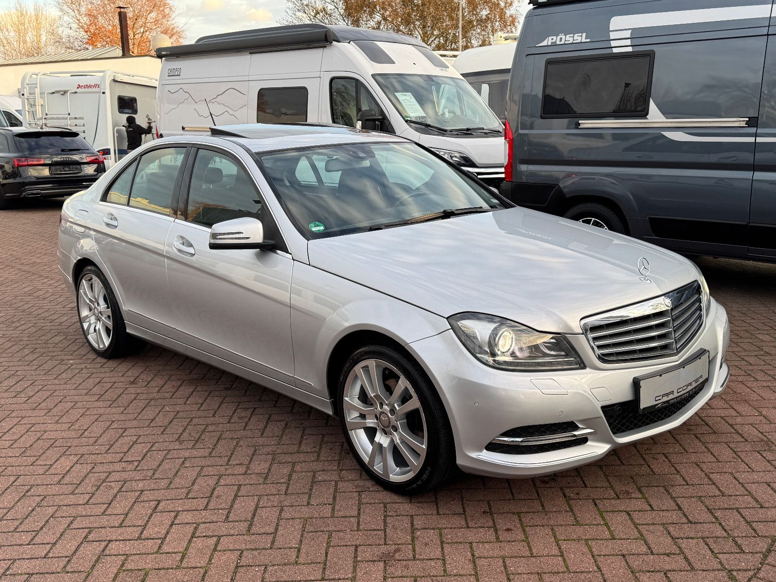 Fahrzeugabbildung Mercedes-Benz C 200 BE 7GT ELEGANCE NAVI ILS AHK SPORT 18 ALU