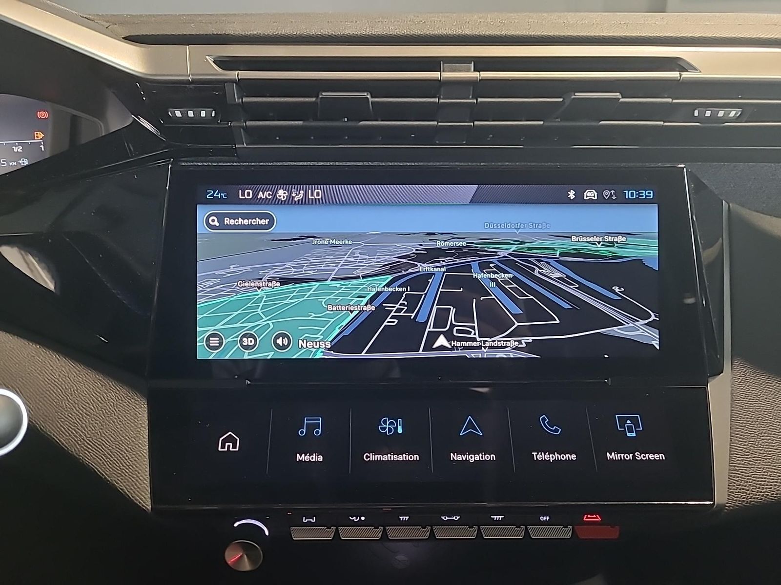 Fahrzeugabbildung Peugeot 308 SW Allure 130 PS BlueHDi AT