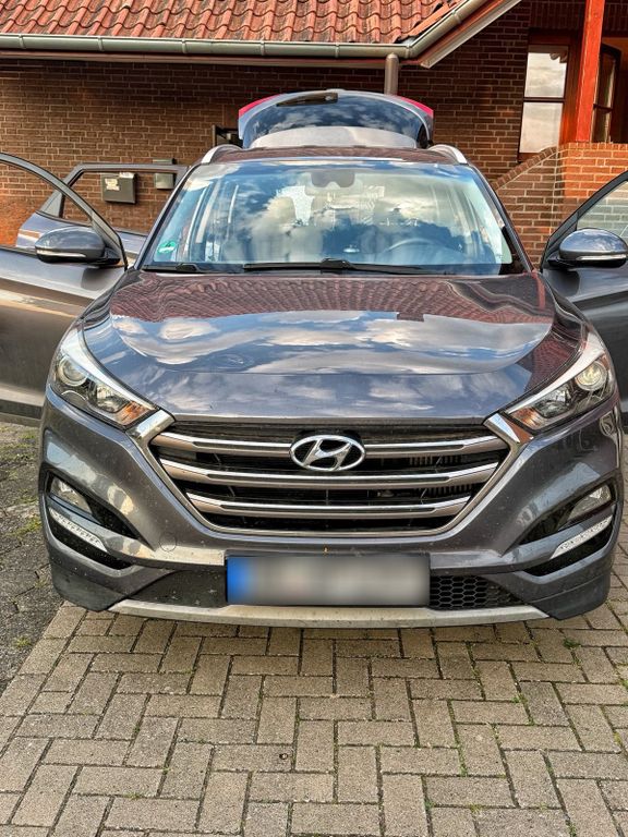 Image of Hyundai TUCSON