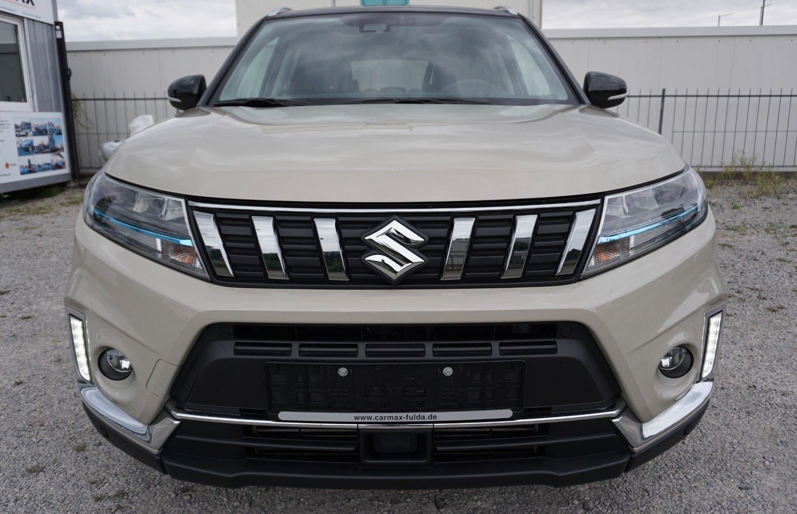 Fahrzeugabbildung Suzuki Vitara 1.4 Mild-Hybrid Comfort+ 4x4, Navi, LED